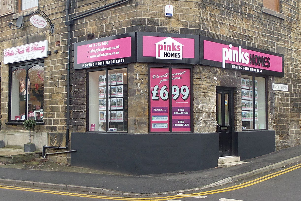 Enable pictures to see Pinks New Sign